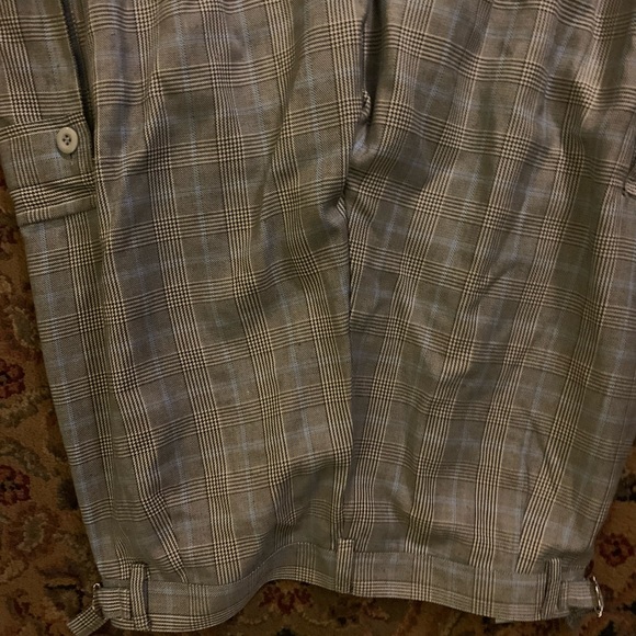 Pirate Dressing size medium women’s pants. Plaid. - Picture 2 of 10